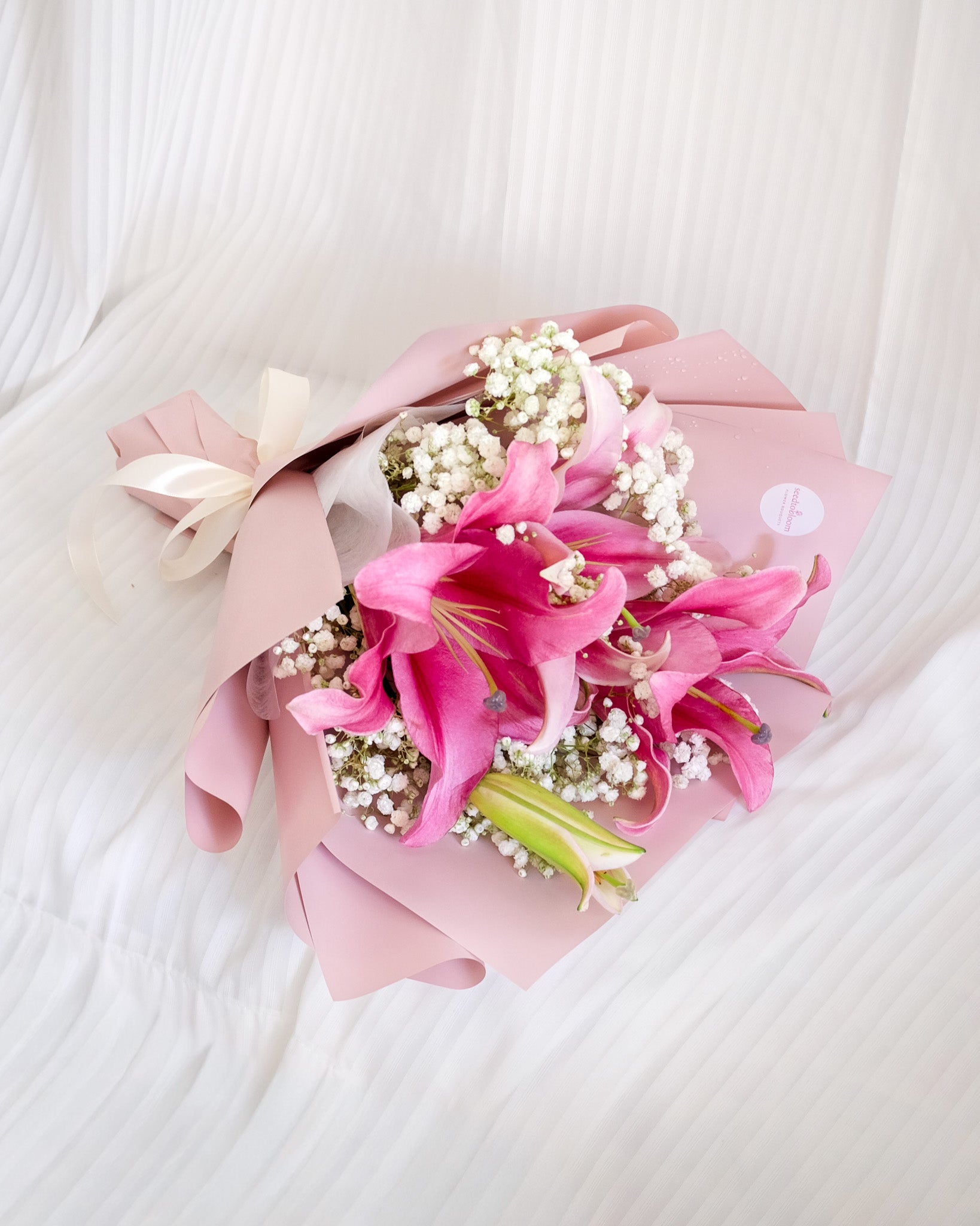 Everlasting | Pink Lily & Baby's Breath Bouquet