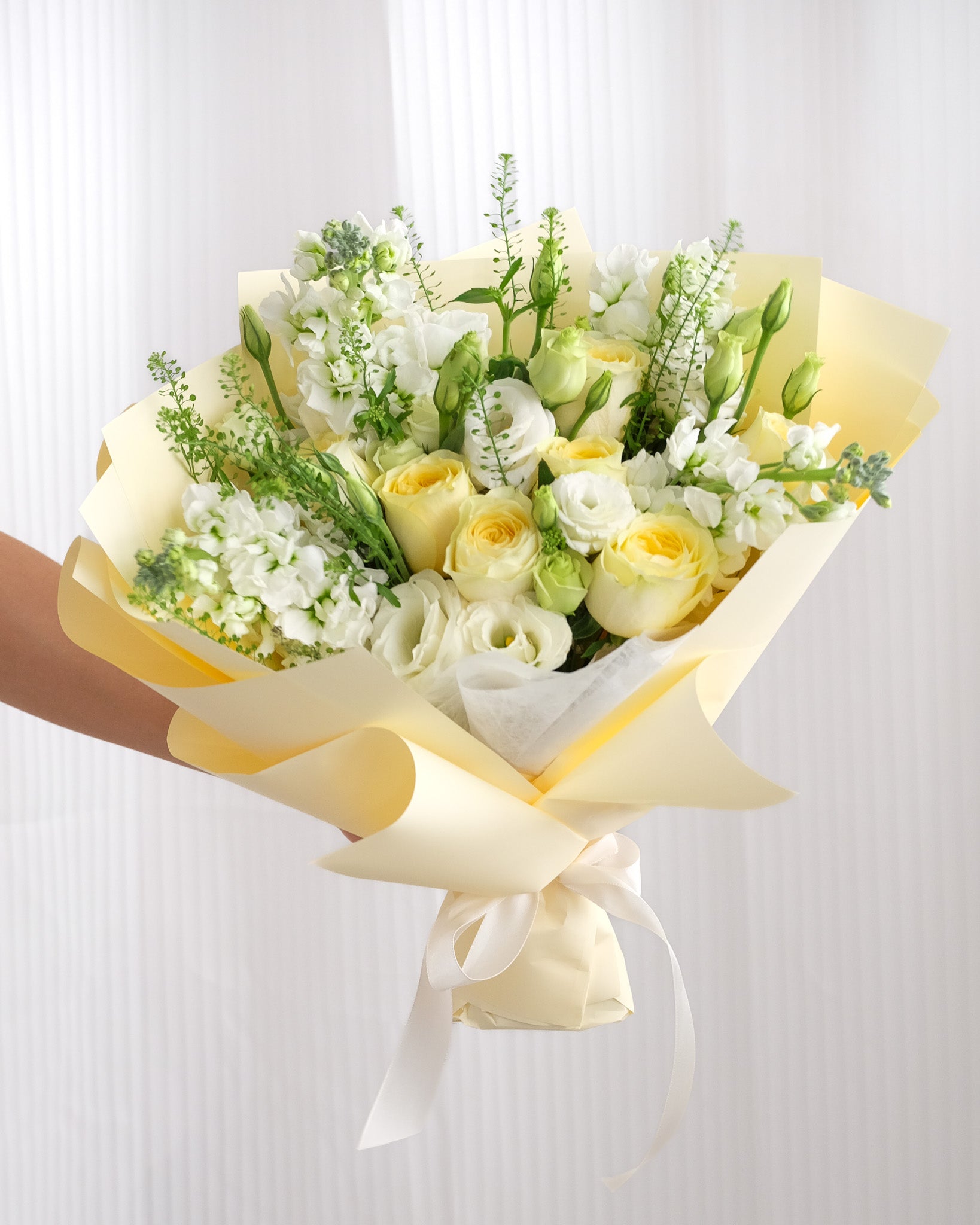 Sunshine | Yellow Rose & Matthiola Bouquet