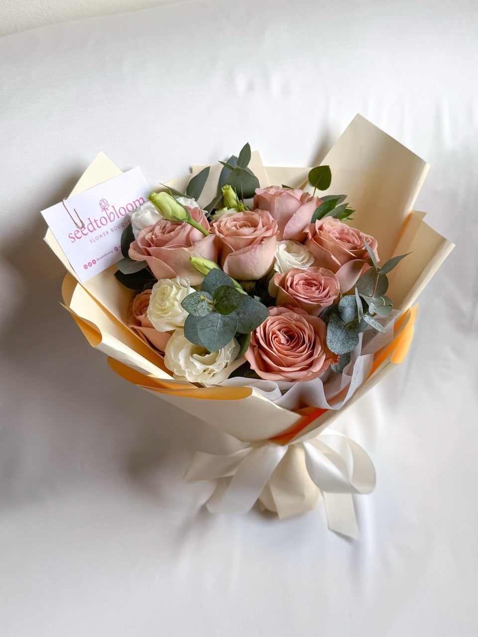 Graceful | Cappuccino Rose & Eustoma Bouquet