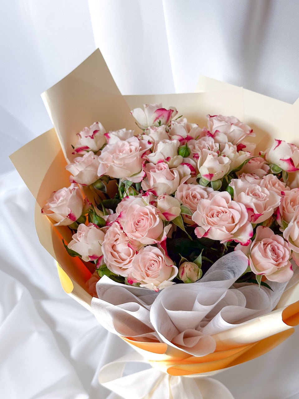 Soft Whisper | Pink Mini Roses Bouquet