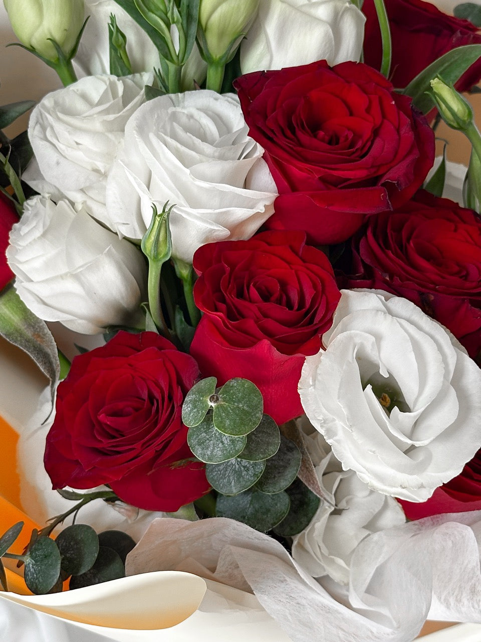 True Love | Red Rose & Eustoma Bouquet