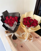 Amour | Minimalistic Red Rose Bouquet